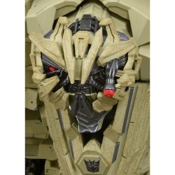 Transformers Masterpiece Movie Series figurine MPM-14 Bonecrusher 27 cm