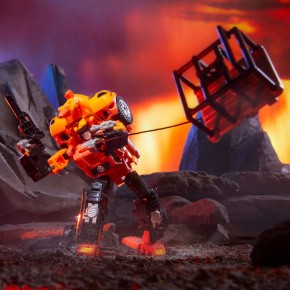 Transformers Generations Legacy United Leader Class figurine G1 Triple Changer Sandstorm 19 cm