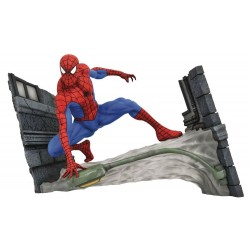Marvel Comic Gallery statuette Spider-Man Webbing 18 cm